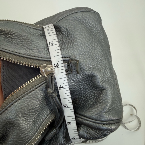 Cole Haan Silver Pebbled Leather Satchel Shoulder Bag Double Handle Zip Top - Picture 7 of 16